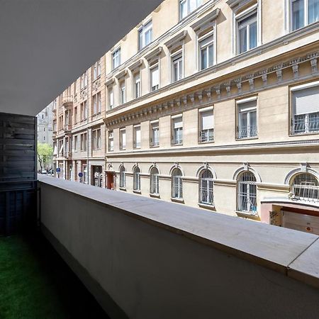 Leonardo Ground Apartment ブダペスト エクステリア 写真