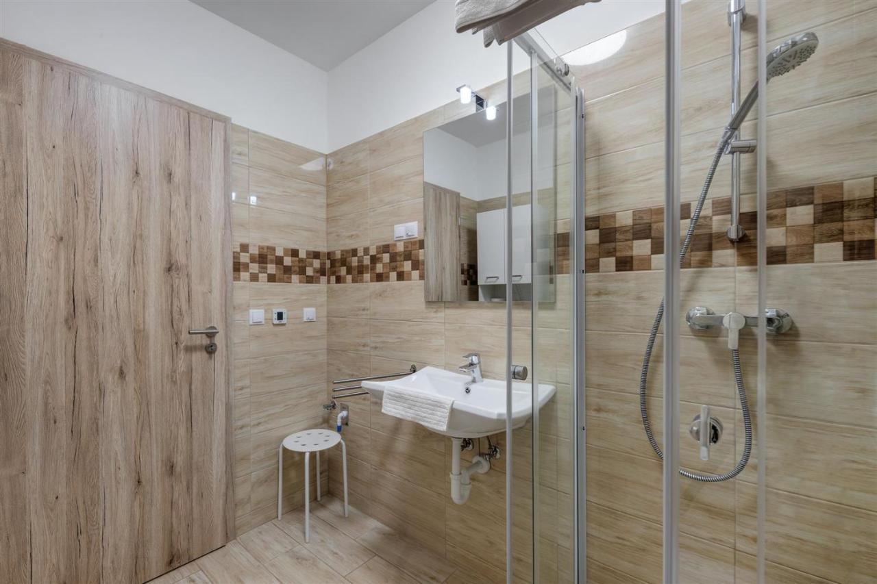 Leonardo Ground Apartment ブダペスト エクステリア 写真